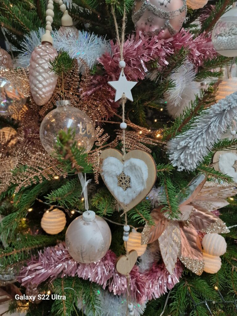 Les décorations de Noël de l’Atelier Carré d’Art’s